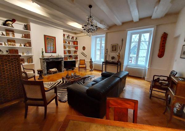 Appartement à vendre 7 pièces VANNES (56)