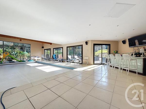 Maison à vendre  11 pièces - 380,25 m2 VAUX LE PENIL - 77