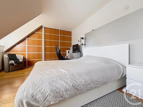 Maison à vendre  11 pièces - 380,25 m2 VAUX LE PENIL - 77