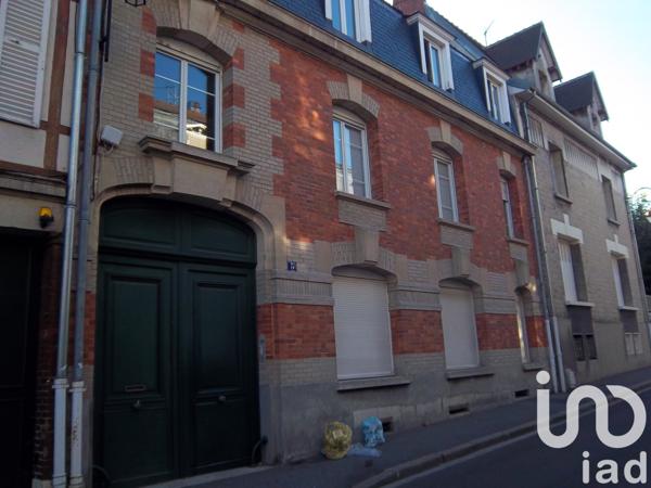 Location appartement 3 pièces 77 m² Compiègne