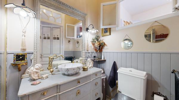 NICE - FLEURS : JOLI LOFT PLEIN SUD AU CALME DONNANT SUR JARDIN PLEIN SUD