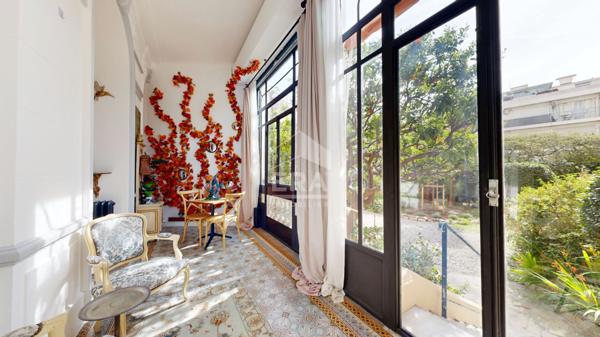 NICE - FLEURS : JOLI LOFT PLEIN SUD AU CALME DONNANT SUR JARDIN PLEIN SUD