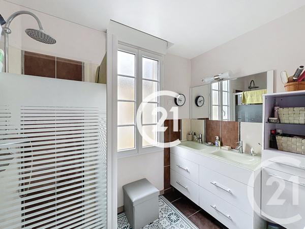 Maison à vendre  5 pièces - 112 m2 COGNAC - 16