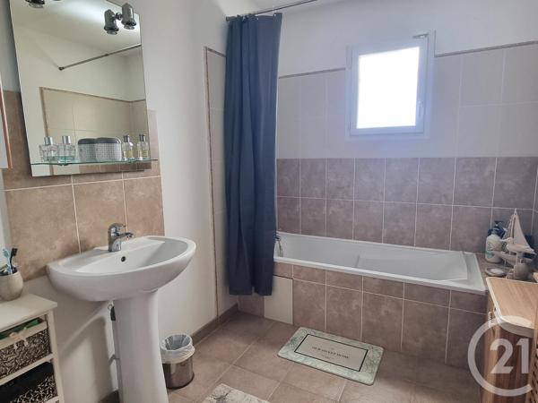 Maison à vendre  5 pièces - 100 m2 VEAUGUES - 18