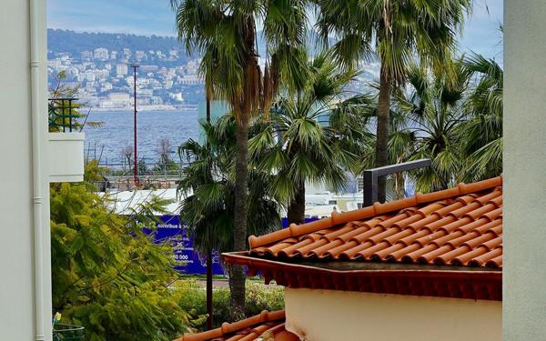 Appartement à vendre    2 pièces • 44 m2 Nice