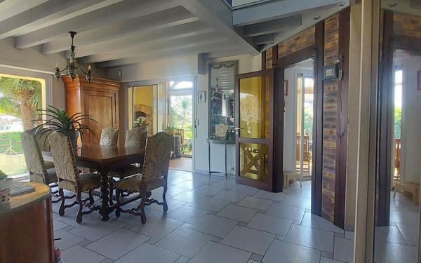 Maison à vendre    6 pièces •  Saint-Vincent-de-Tyrosse