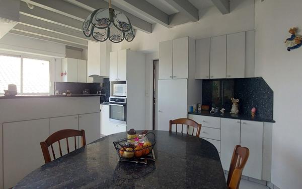 Maison à vendre    6 pièces •  Saint-Vincent-de-Tyrosse