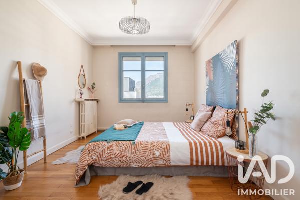 Appartement à vendre 4 pièces 92 m² Grenoble