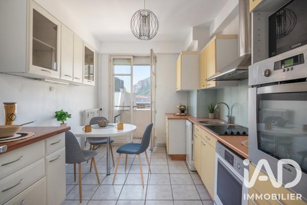 Appartement à vendre 4 pièces 92 m² Grenoble
