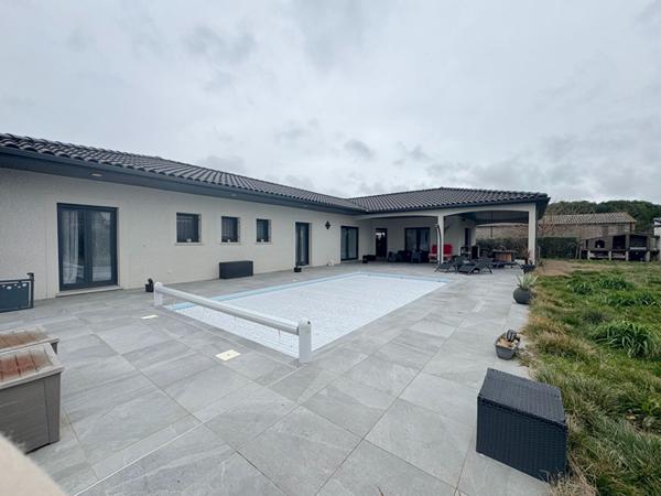 À VENDRE : COUP DE COEUR PROCHE DE BELPECH MAISON RECENTE AVEC PISCINE ET JARDIN