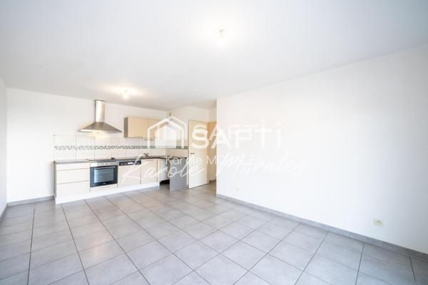 PERPIGNAN, DANS BELLE RESIDENCE, ASCENSEUR, T3 AVEC PLACE DE PARKING PRIVE
