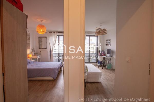SUPERBE APPARTEMENT 4 PIECES-  86 M2- BALCON - CENTRE VILLE