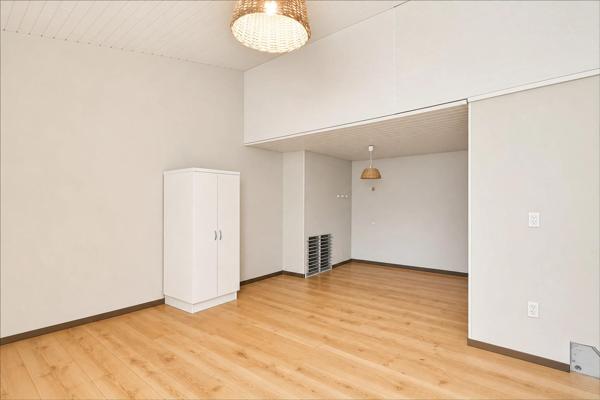 Idéal investissement locatif : Immeuble de 3 appartements dans une ville thermale à forte demande