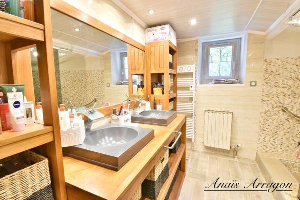 Propriete à vendre 5 pièces HAUTEFAGE LA TOUR (47)