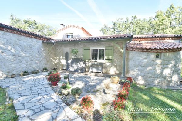 Propriete à vendre 5 pièces HAUTEFAGE LA TOUR (47)