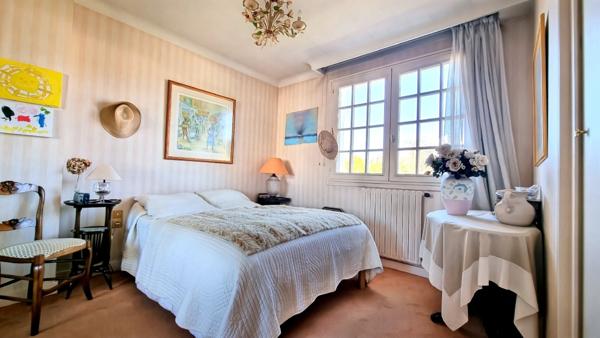 Maison 5 pièce(s) 3 chambre(s) 151.63 m²