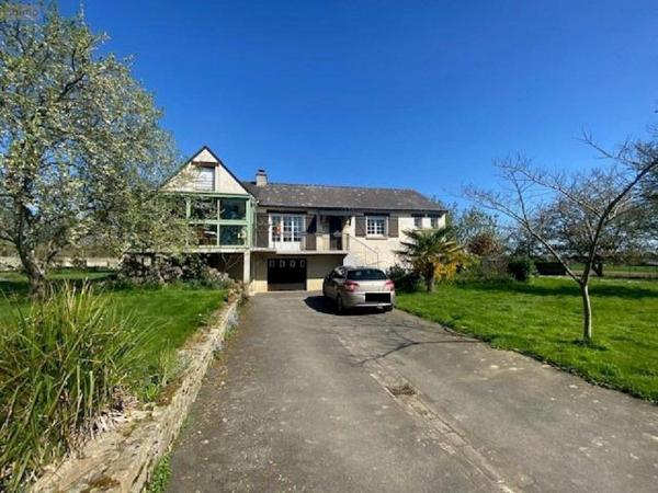 Maison à vendre à Tinténiac en Ille-et-Vilaine (35190), ref : 105/1927