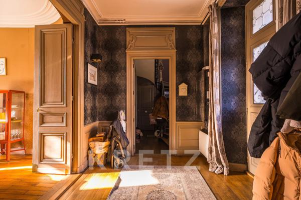 Élégante maison de caractère 1850 avec jardin – Centre de Cognac