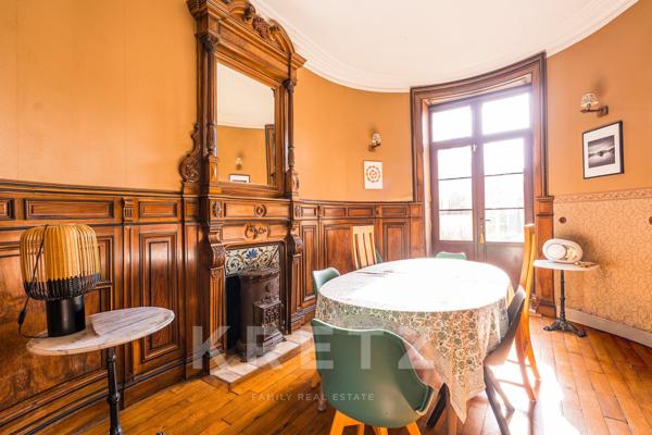 Élégante maison de caractère 1850 avec jardin – Centre de Cognac