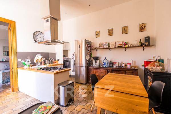 Élégante maison de caractère 1850 avec jardin – Centre de Cognac