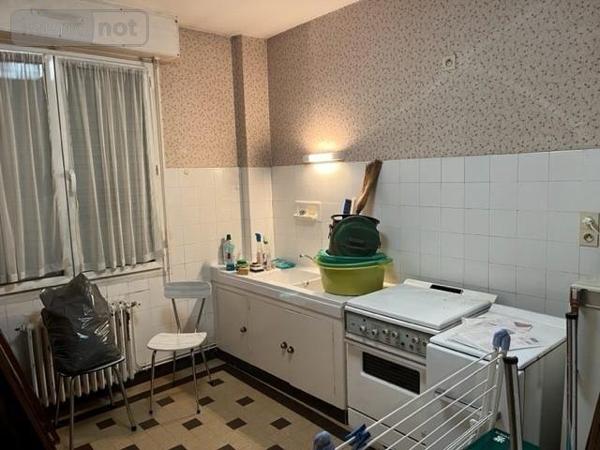 Immeuble à vendre à Lorient dans le Morbihan (56100), ref : 56083-1111