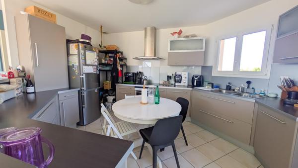 SUITE PARENTALE PISCINE ET BEAUX ESPACES