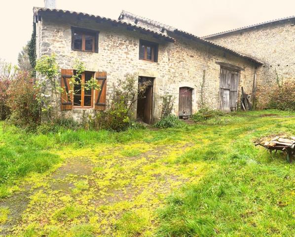 Maison au cœur de village