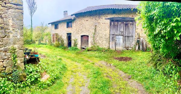 Maison au cœur de village