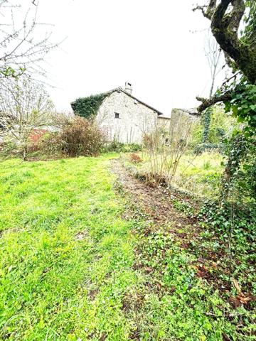 Maison au cœur de village