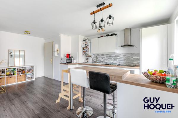 À vendre : Appartement 4 pièces à COMBS LA VILLE