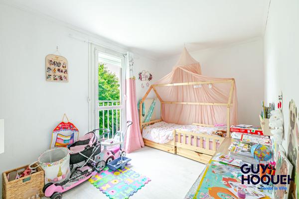 À vendre : Appartement 4 pièces à COMBS LA VILLE