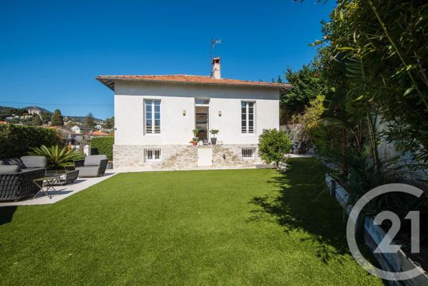 Appartement F6 à vendre  6 pièces - 143,78 m 2   NICE  - 06