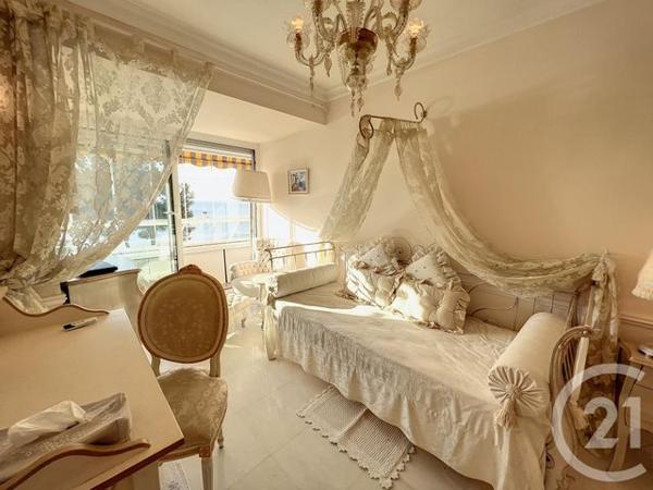 Appartement T4 à vendre  4 pièces - 131 m2 VILLENEUVE LOUBET - 06