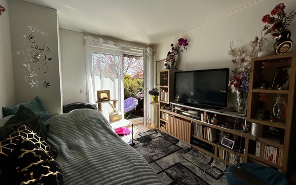 Appartement à vendre    1 pièce • 30,84 m2 Chennevières-sur-Marne