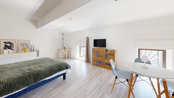 COURSAN - Superbe maison intemporelle aux portes de Narbonne !