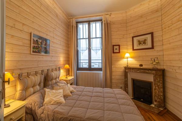 Maison Chabris 9 pièce(s) 233 m2