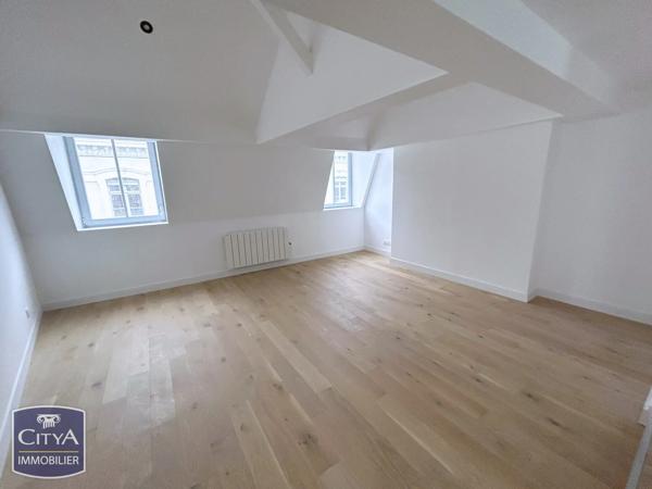 Appartement à vendre 3 pièces 65.2m² Lille (59800)