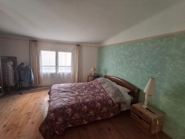 LE POUJOL SUR ORB Maison coquette à rénover