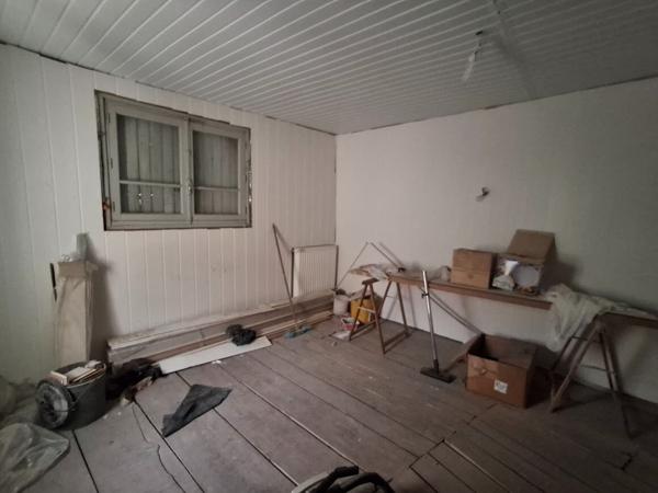 LE POUJOL SUR ORB Maison coquette à rénover