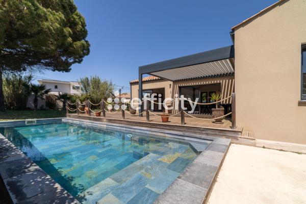Maison
         4 pièces
        - 110 m² Bien prestige 630 000 € *