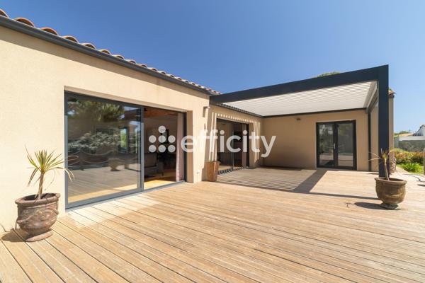 Maison
         4 pièces
        - 110 m² Bien prestige 630 000 € *