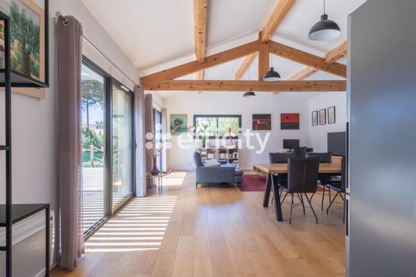 Maison
         4 pièces
        - 110 m² Bien prestige 630 000 € *