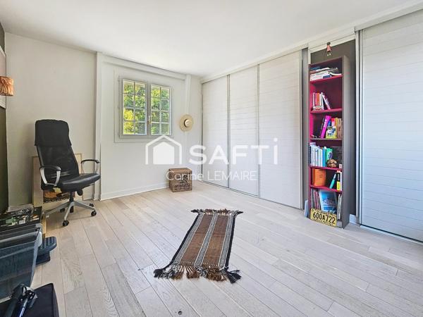 Maison familiale 8 pièces – 159 m² – Parcelle de 709 m² – Jardin paysagé sans vis-à-vis