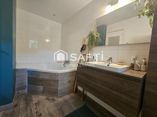 Maison familiale 8 pièces – 159 m² – Parcelle de 709 m² – Jardin paysagé sans vis-à-vis