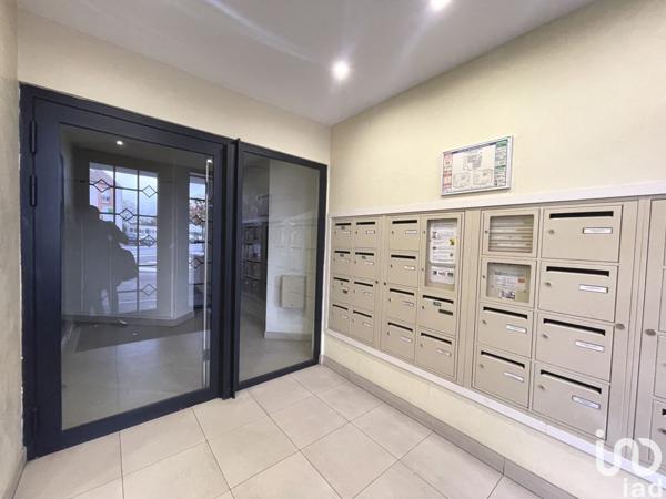 Appartement 2 pièces de 44 m² à Vigneux-sur-Seine (91270)