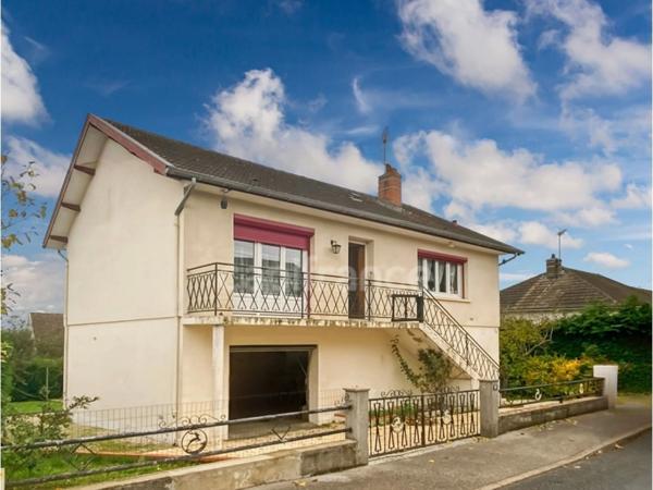 Maison individuelle – 4 chambres – Proche centre-ville