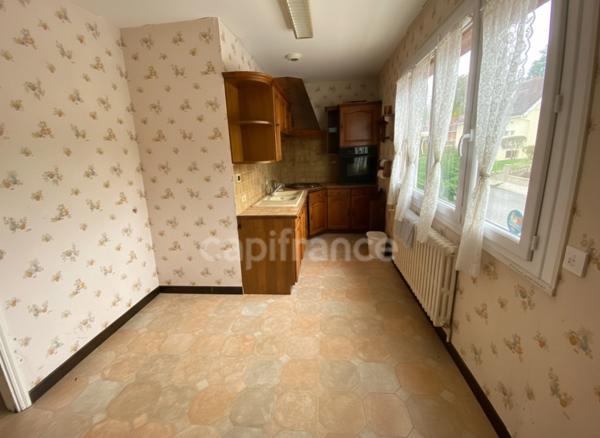 Maison individuelle – 4 chambres – Proche centre-ville