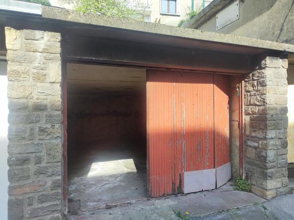 Garage bien situé a Boulogne sur mer .