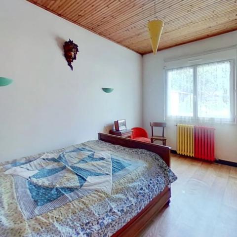 Dpt Vendée (85), à vendre entre CHALLANS et NOIRMOUTIER à SAINT GERVAIS maison de bourg de 210 m² sur 879 m² de terrain clos avec puits