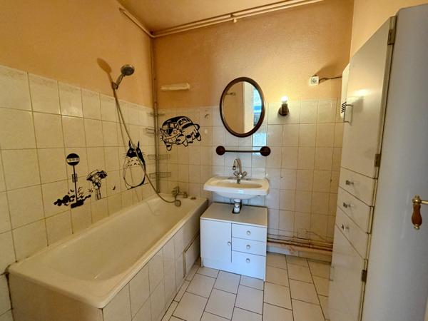 Appartement 3 pièces - 65 m² Exclusivité efficity